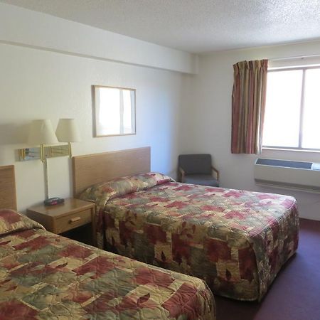 Hotel Super 8 By Wyndham Saanichton Victoria Airport Esterno foto