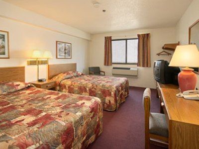 Hotel Super 8 By Wyndham Saanichton Victoria Airport Esterno foto